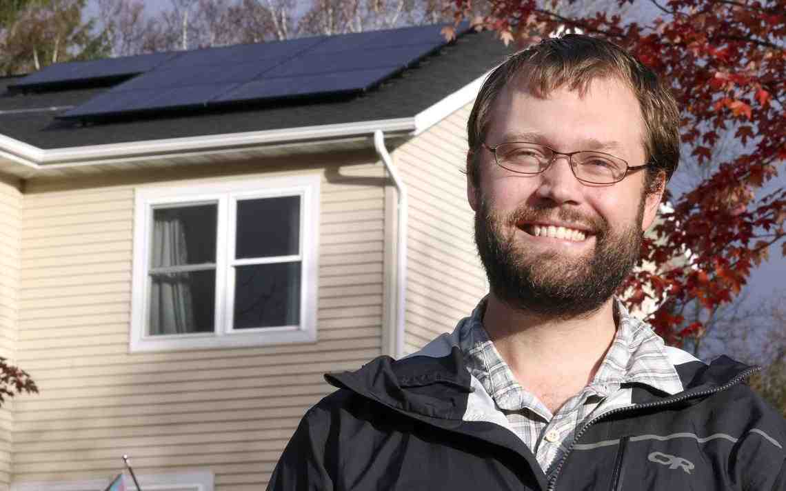 Why do solar panels fail?