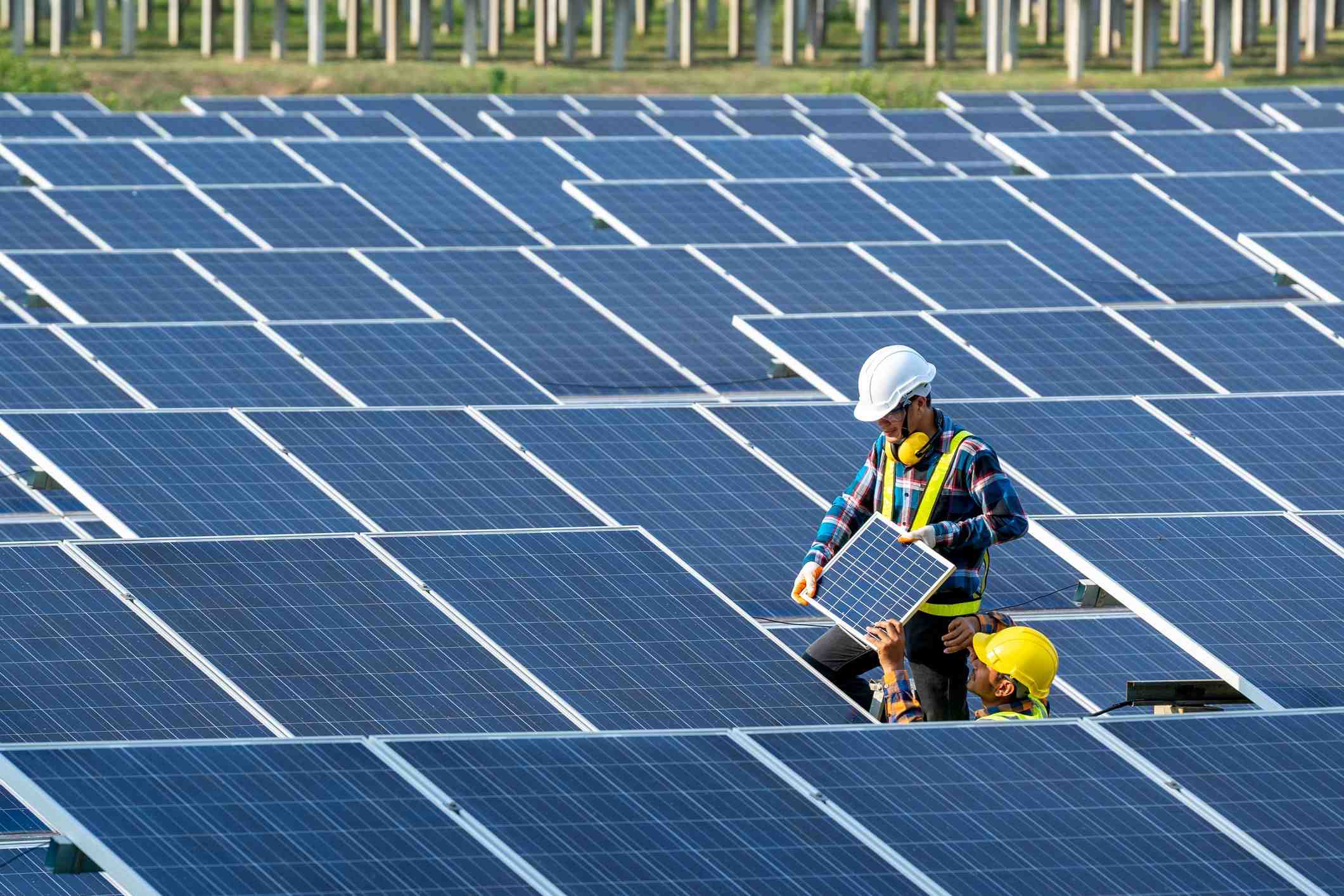 Can the world run on solar power?